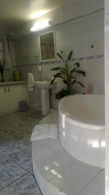 Harmony Guesthouse Mbombela Zimmer foto